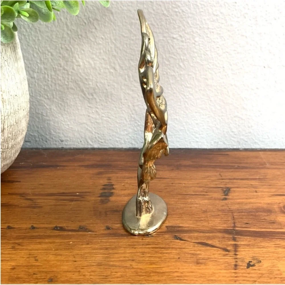 Vintage | Brass Butterfly On Branch Earrings Hanger - Picture 2 of 13